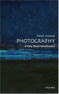 Photography : a very short introduction / Steve Edwards