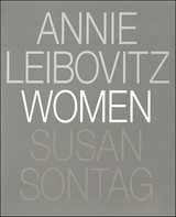 Women : photographs by Annie Leibovitz ; essay by Susan Sontag / Annie Leibovitz ; Susan Sontag.